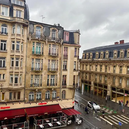 Cocon Avec Vue Imprenable - Face Gare Flandres 4 Pers Apartment *